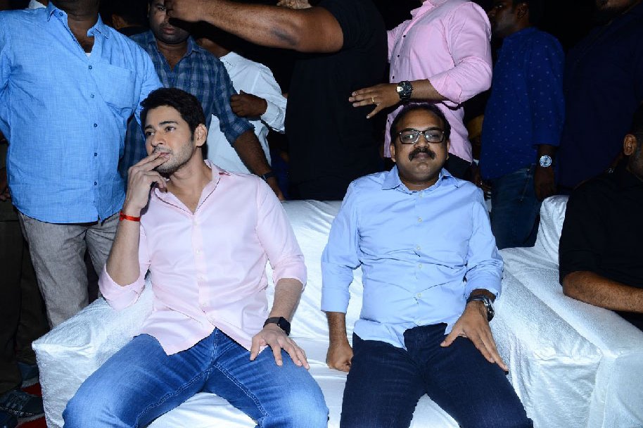 Maharshi-Movie-Pre-Release-Event